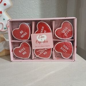 Love Cupcakes Valentine's Day Heart Macaroons Cookies Whoo Pies Be Mine